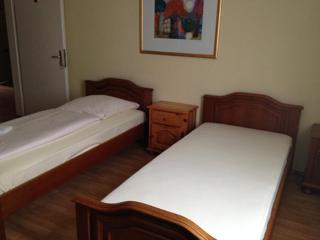City Hotel Garni Hannover Phòng bức ảnh