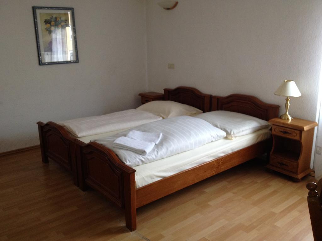 City Hotel Garni Hannover Phòng bức ảnh